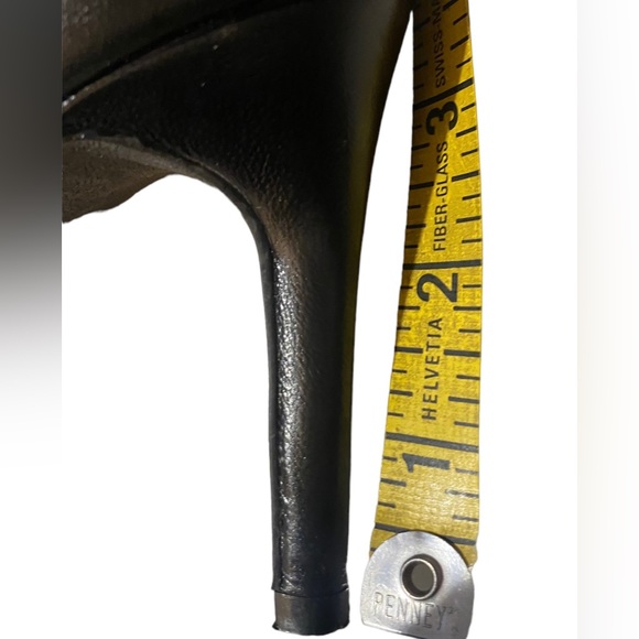 COLE HAAN classic black leather pumps heels size 7B NWOB - Picture 4 of 4